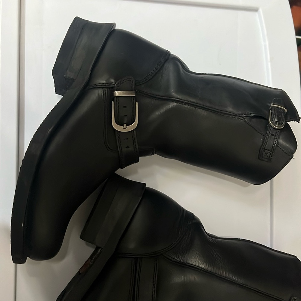 Durango made black leather boots.